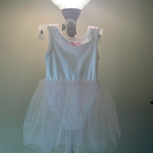 Sleeveless toddler size 18 to 24 month girls dress